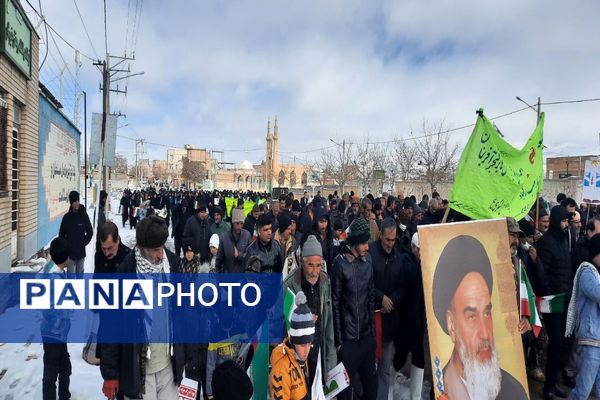 راهپیمایی ۲۲ بهمن در شهر تیتکانلو 