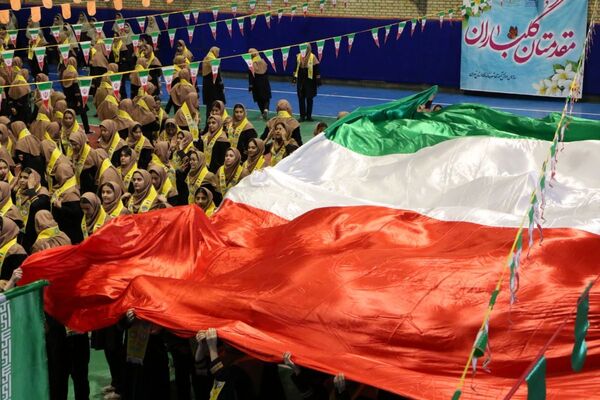 همایش یاوران انقلاب شهرستان ملارد