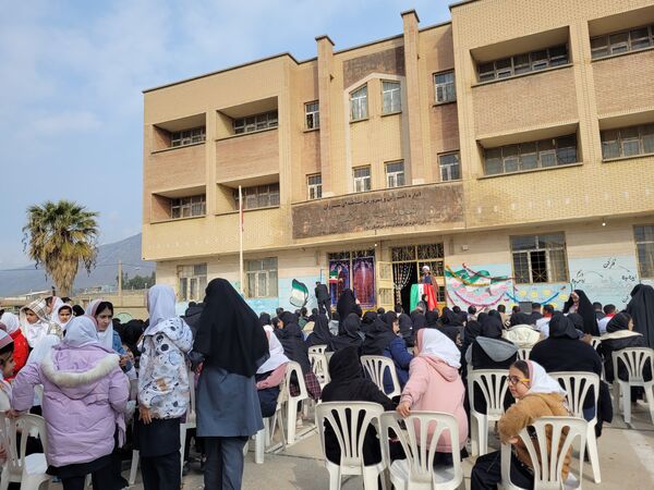 مراسم جشن و سرور در مدارس شهرستان سیروان 