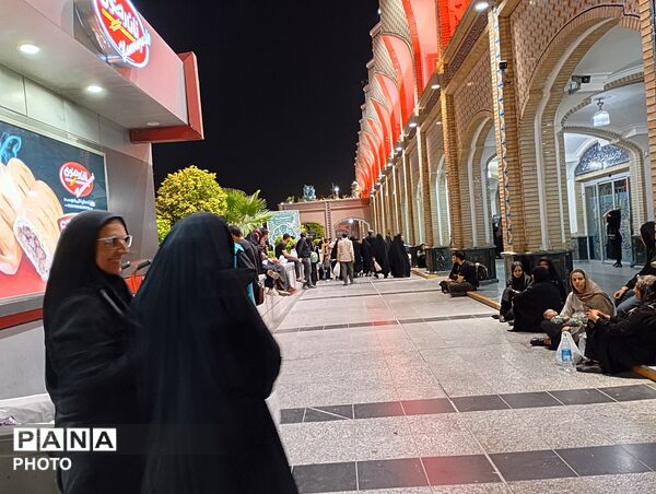 مراسم شام غریبان حضرت اباعبدالله الحسین (ع)در جوار حرم مطهر رضوی
