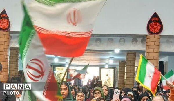 پرچم حرم رضوی؛ محمدشهر را متبرک کرد