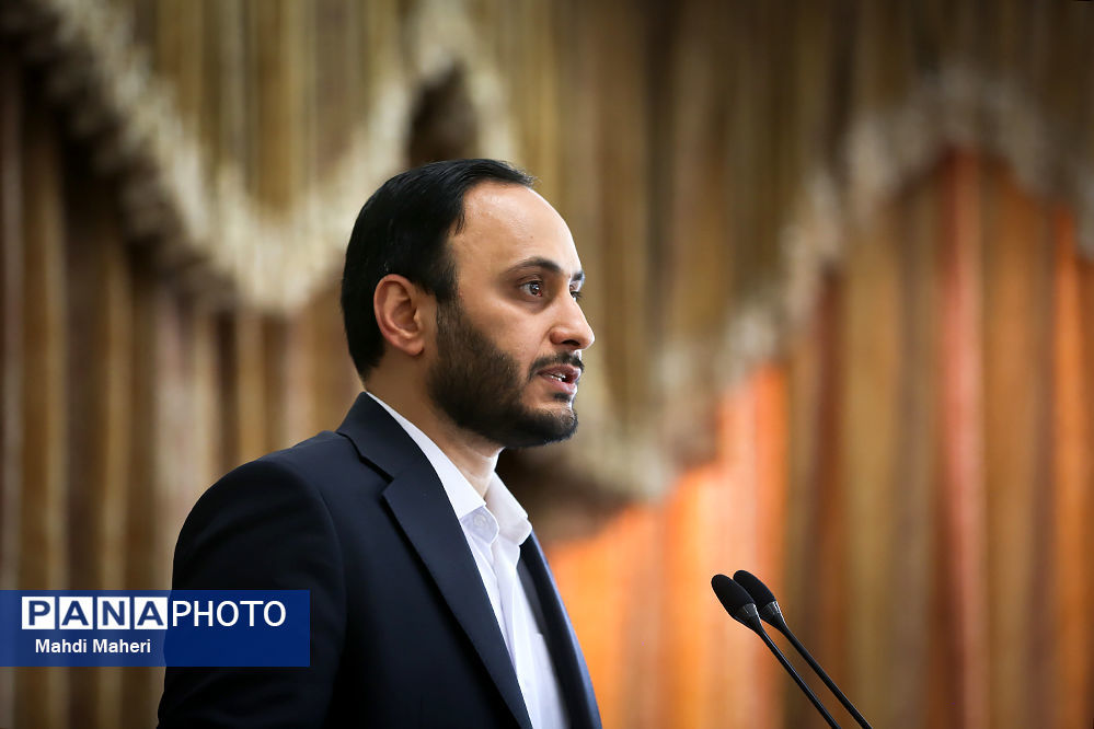 سند تحول بنیادین یکی از ملاک‌های عملیاتی در آموزش و پرورش است