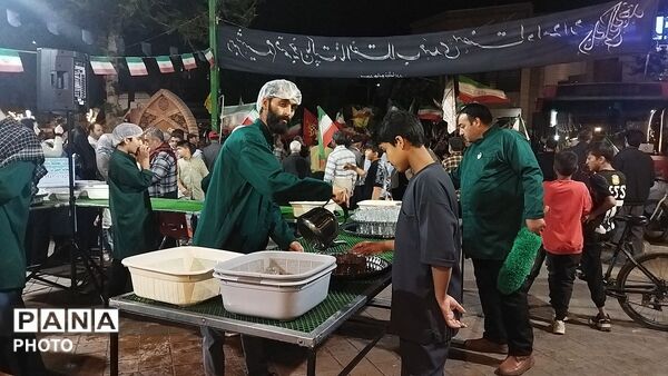 هفتاد و پنج شب چایخانه مسجد الزهرا میزبان سنگربان نیشابوری شد 