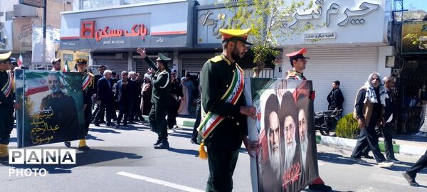 آرام گرفتن پیکر شهید سپهبد عبدالرحیم موسوی در حریم امن فاطمی
