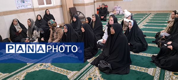 جلسه آموزش خانواده در دبستان هاشمی رفسنجانی  ناحیه یک  مشهد