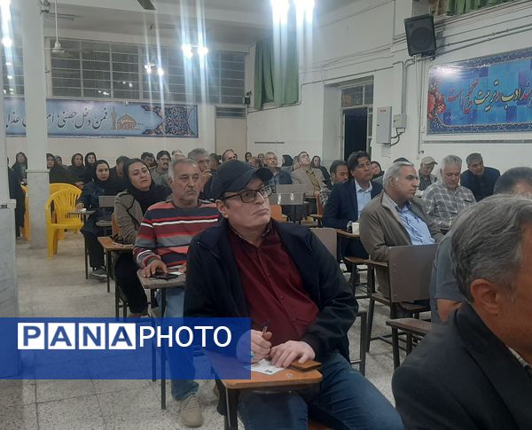 اولین جلسه انجمن اولیای دبیرستان شاهد ابوذر غفاری نیشابور 