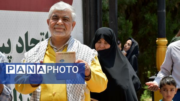 حضور کم نظیر مردم بیرجند در انتخابات ریاست جمهوری 