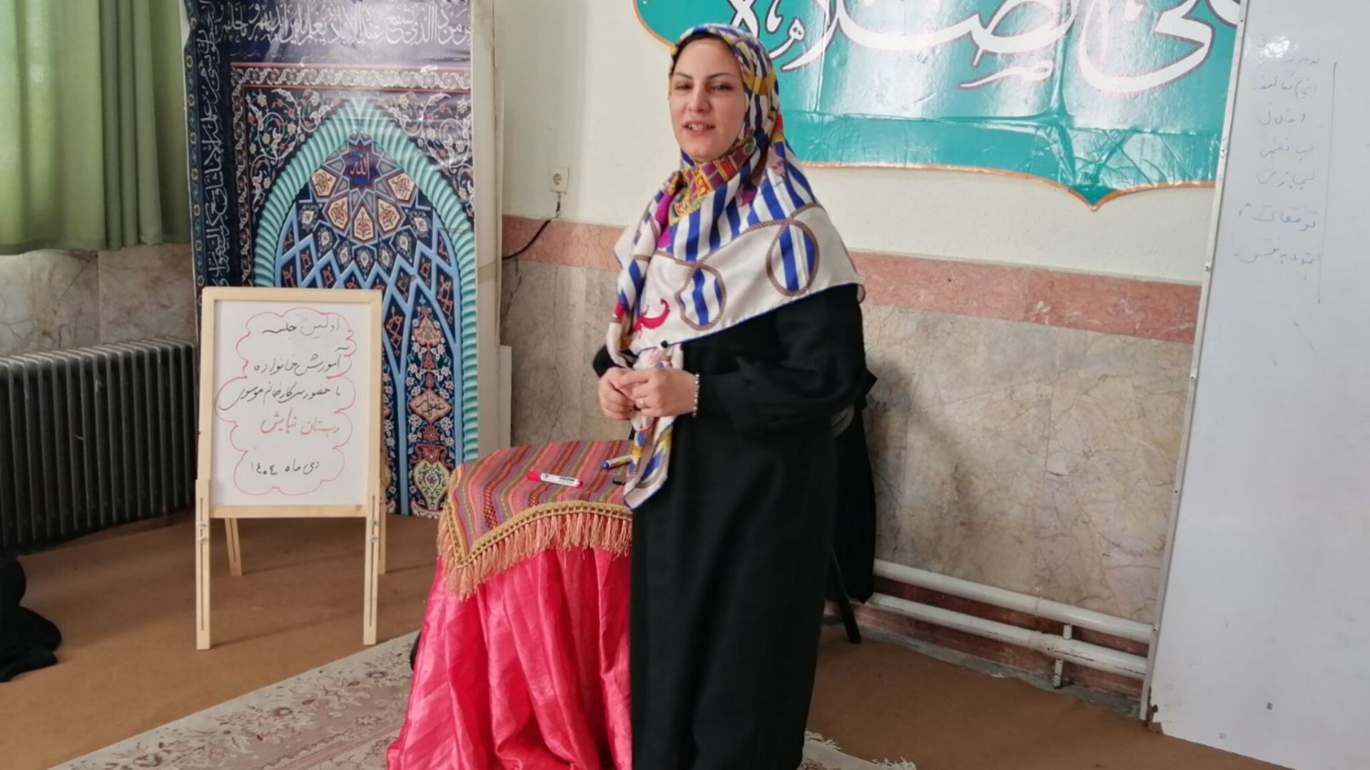 اولین جلسه آموزش خانواده در دبستان نیایش با حضور خانم موسوی
