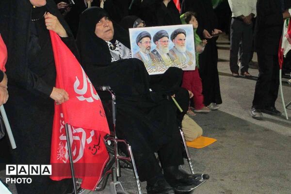 نوای همدلی اسفراین با کودکان شهید میناب؛ تلاوت قرآن و نماز استغاثه برای مردم جنوب ایران