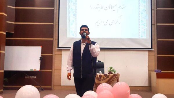 مراسم جشن روز دختر به‌مناسبت ولادت با سعادت حضرت معصومه(س) در شهر ساوه 