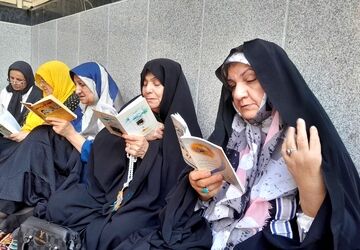 مراسم پرفیض دعای عرفه در شهرستان ورامین