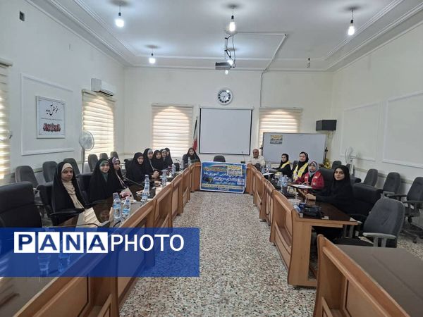 کارگاه تولید محتوا با عنوان «نوراوی مهر» در دشتستان