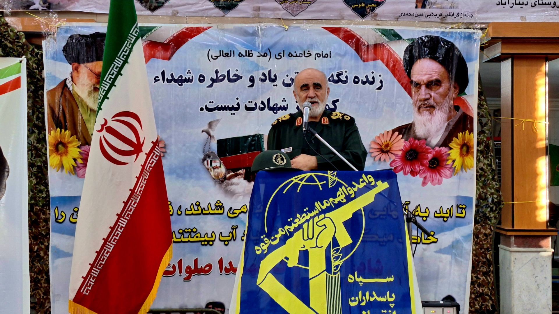 شهادت، رمز بقا و اقتدار انقلاب اسلامی است