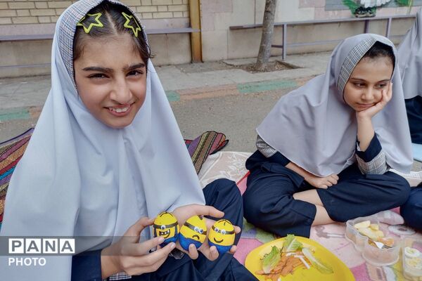 تغذیه سالم در محیطی شاد در دبستان شهید  آقچه‌لو