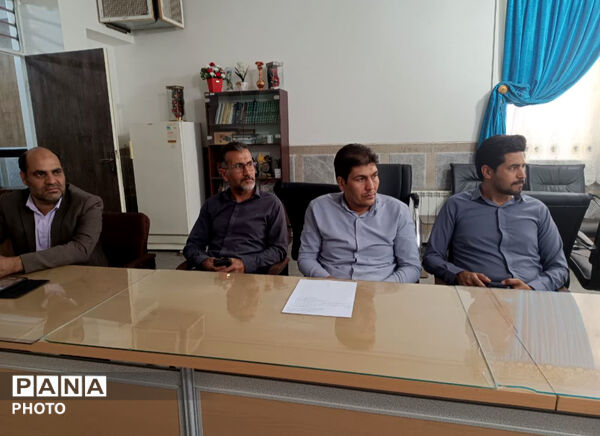 برگزاری جلسه شورای آموزش و پرورش در فرمانداری خاتم 