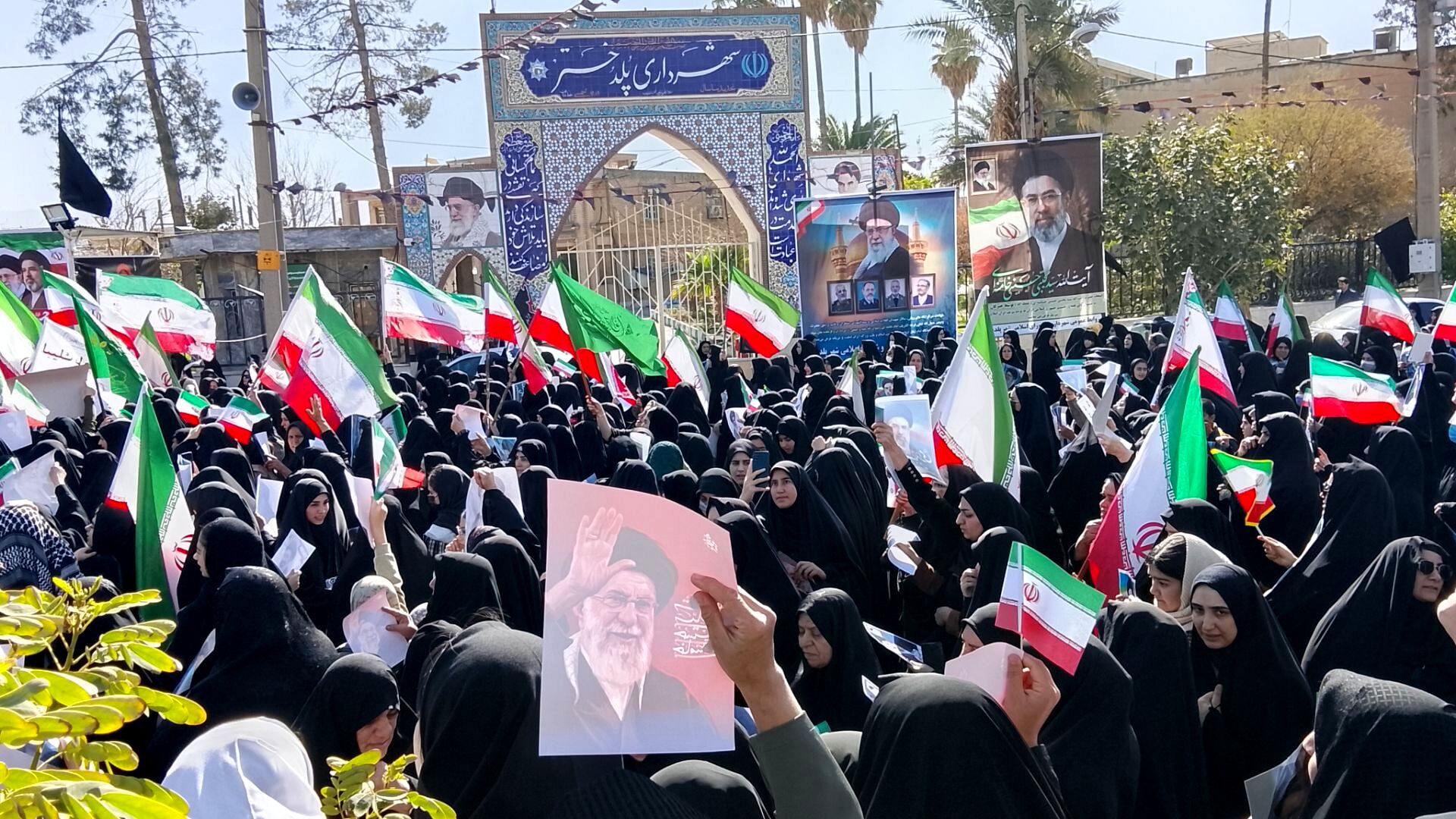 برگزاری اجتماع بیعت با رهبر جوان در پلدختر 
