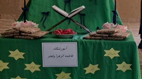 محفل انس‌ با قرآن آموزشگاه فاطمة الزهرا و فجر شهرستان هوراند با عطر مهدوی