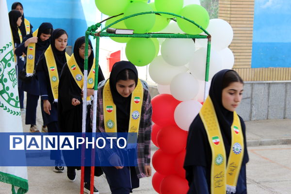 برگزاری اردوی تمشک در شهرستان گرمه 