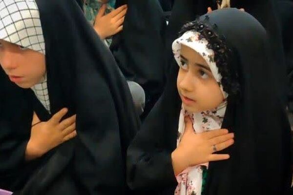 خاطره گویی «مهدیه اسفندیاری» از زندان فرانسه در هیات معصومانه