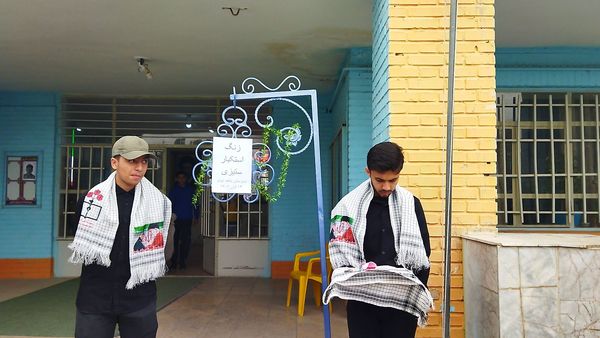 زنگ استکبار ستیزی در دبیرستان شاهد ابوذر غفاری نیشابور 