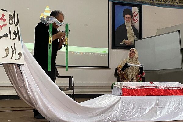 اعزام دانش‌آموزان دختر ورامینی به اردوی معنوی راهیان نور