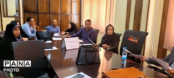 تفاهم‌نامه همکاری مدیران مدارس متوسطه دوم با معاونت فرهنگی و تربیت بدنی ناحیه یک بندرعباس