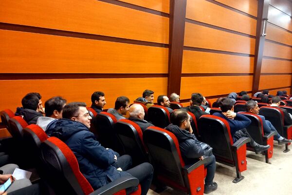 همایش ملی مربیان تربیت‌بدنی در بهارستان ۲