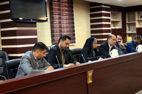 کتاب‌خوانی باید از شعار مناسبتی به رفتار روزمره دانش‌آموزان تبدیل شود