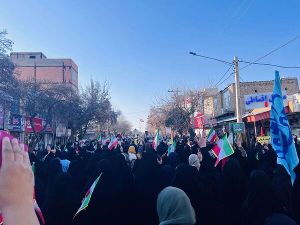 اجتماع بزرگ مردم شهرستان سملقان در محکومیت ناآرامی‌های اخیر