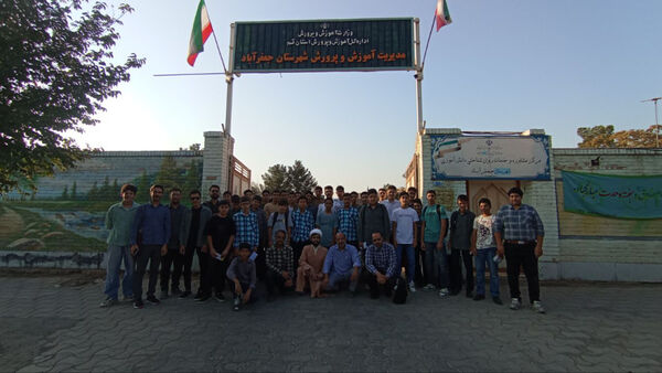 اعزام دانش‌آموزان دبیرستان ائمه طاهرین(ع) شهر جعفریه قم به اردوگاه ملاصدرا