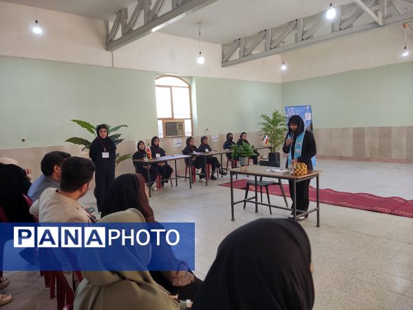 برگزاری باشکوه انتخابات شورای دانش‌آموزی در هنرستان زهرای مرضیه بندرعباس