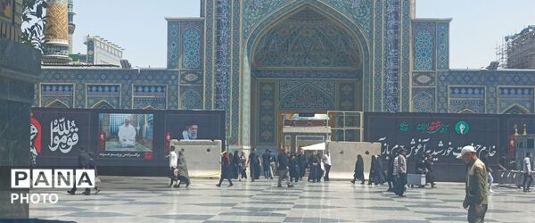 خادم حضرت خورشید به آغوش حرم باز آمد