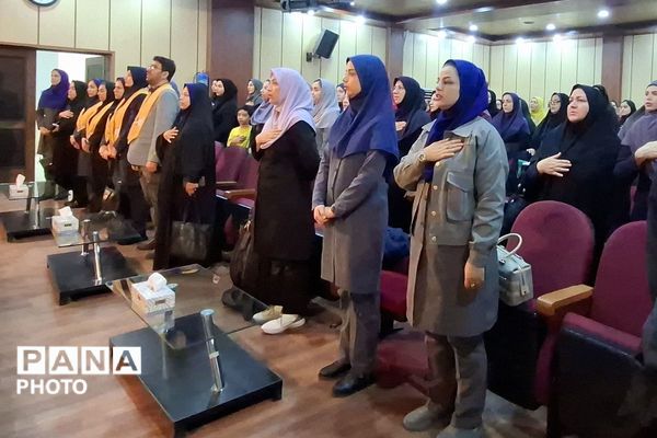 آموزش بهداشت مدارس به معلمان ابتدایی در دانشگاه آزاد اسلامی ملارد 