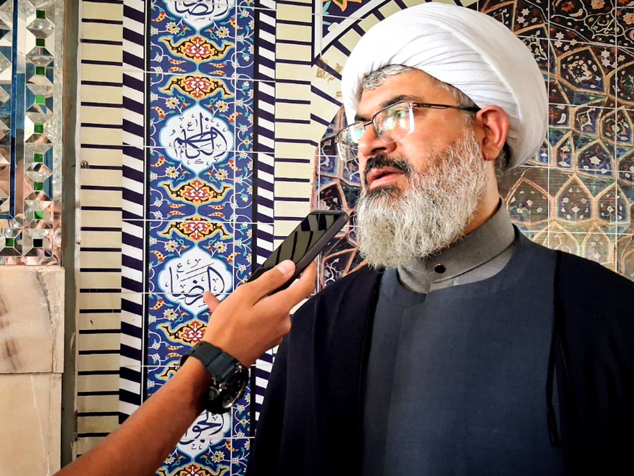 نشاط نوجوانی، در نماز و ورزش است