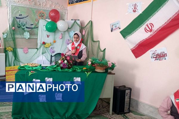 مدارس فیروزکوه غرق در شور نیمه شعبان