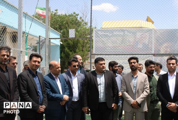  افتتاح چمن مصنوعی مدارس شاهد و مولوی و بازدید از استخر فرهنگیان دورود