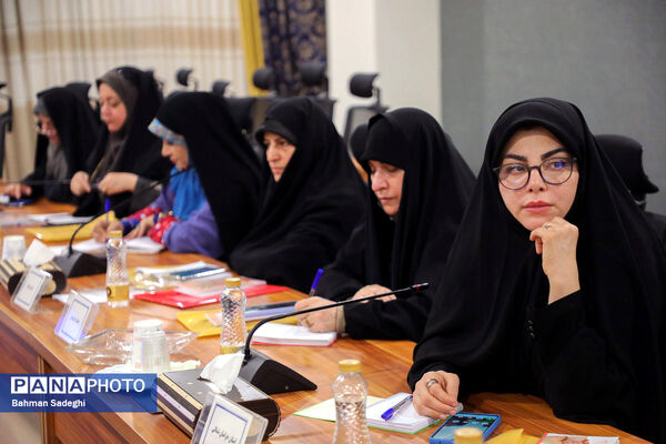  گردهمایی کارشناسان مسئول امور زنان و خانواده آموزش‌ و پرورش