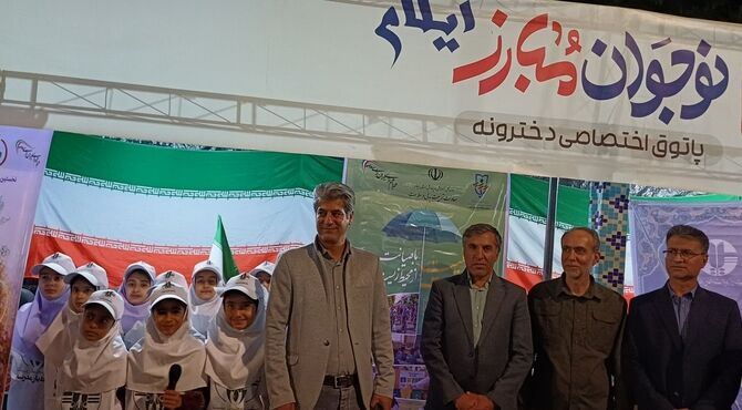 حضور محیط یاران در پاتوق نوجوانان مبارز در میدان ۲۲ بهمن شهر ایلام  