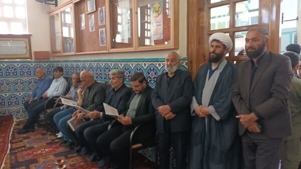 خروش دانش‌آموزان کفن پوش در آذربایجان شرقی