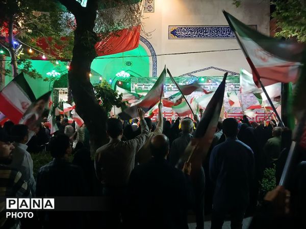 موج حماسه مشهدیان در بلوار احمد آباد 