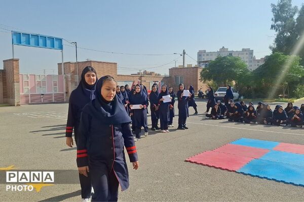 المپیاد ورزشی درون مدرسه‌ای دبیرستان فرزانگان ملارد