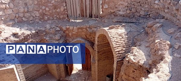 بازدید دانش‌آموزان از کارخانه آلومینای جاجرم و قلعه جلال الدین شهرستان گرمه