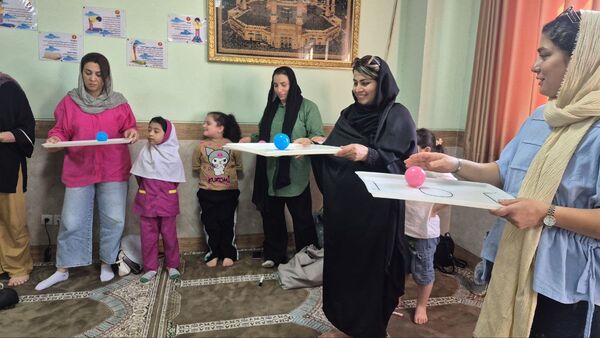 کلاس هوش و مهارت دانش آموزان و اولیای پایه اول در آمل