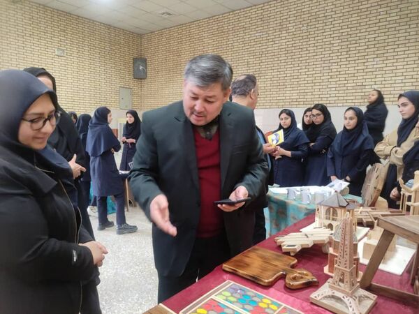 هفته ماها، هفته خلاقیت و ذوق هنری در مدارس زرقان 