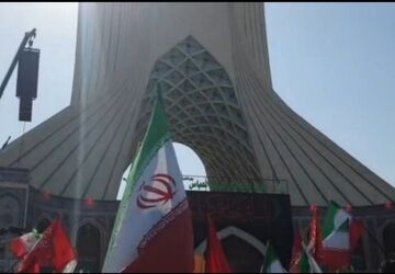 ایران در سوگ صبر و استقامت