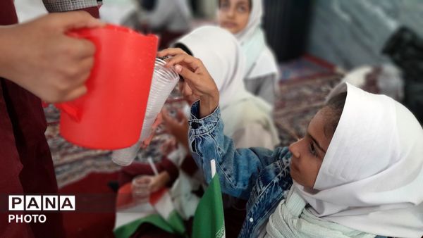 دختران چلیچه، پرچمداران انقلاب 