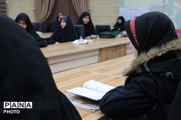 مسابقات قرآن، عترت و نماز دختران در دارالقرآن اسلامشهر