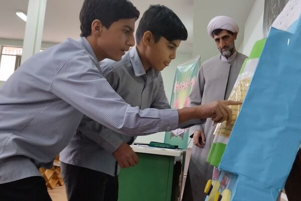 طنین زنگ قرآن و عترت در پیشوا؛ آغاز روزی معنوی در کنار مسئولان