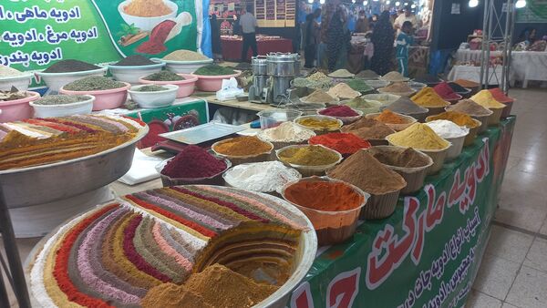 جشنواره بزرگ ویژه شب یلدا در قلب شهر بندرعباس