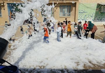 برگزاری فستیوال باران کف به مناسبت فرارسیدن ولادت حضرت محمد«ص»و امام جعفر صادق«ع»در خلیل آباد